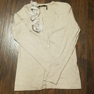 Daisy Fuentes cardigan with flower detail